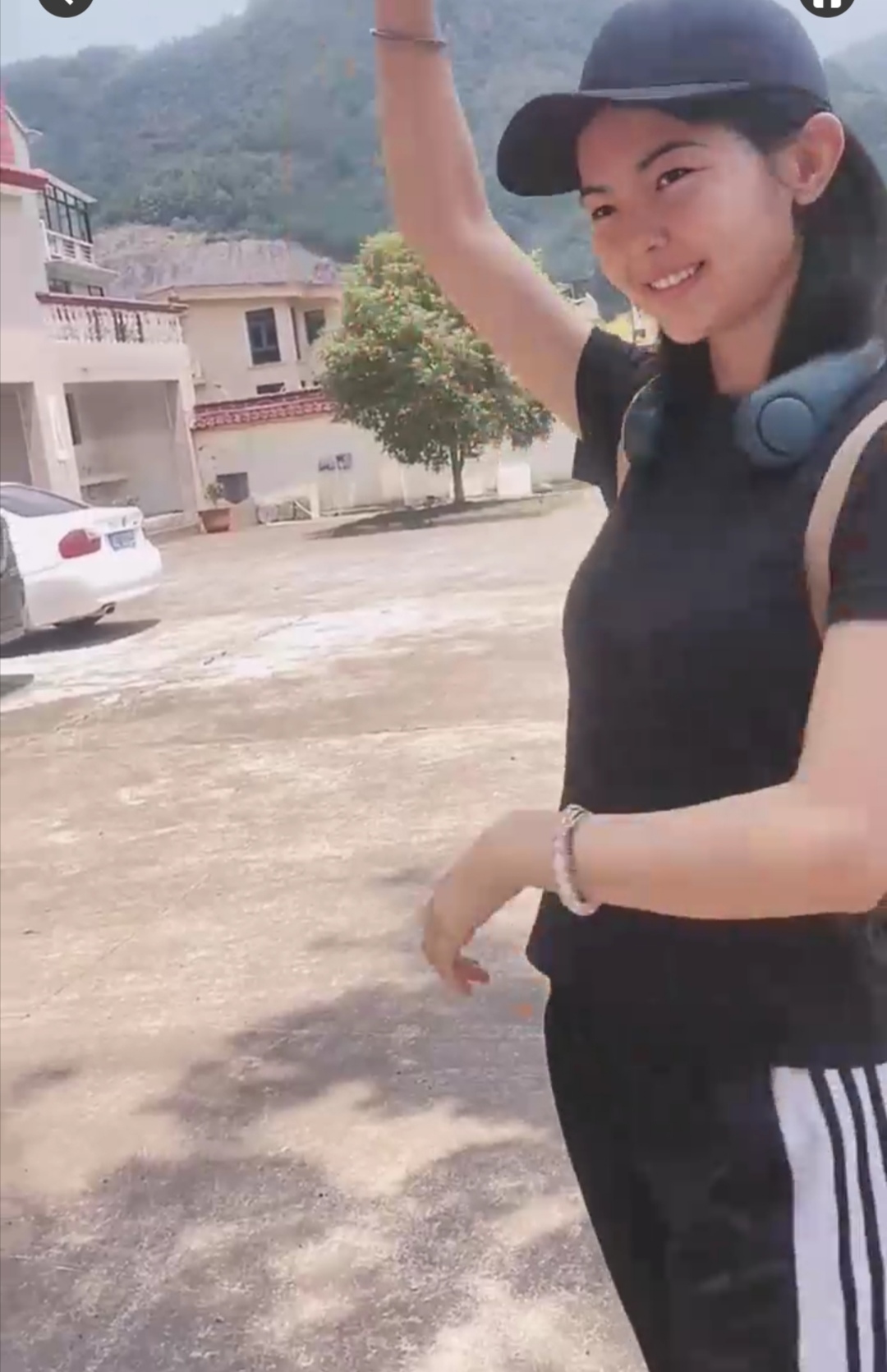 听说发图片有银子领