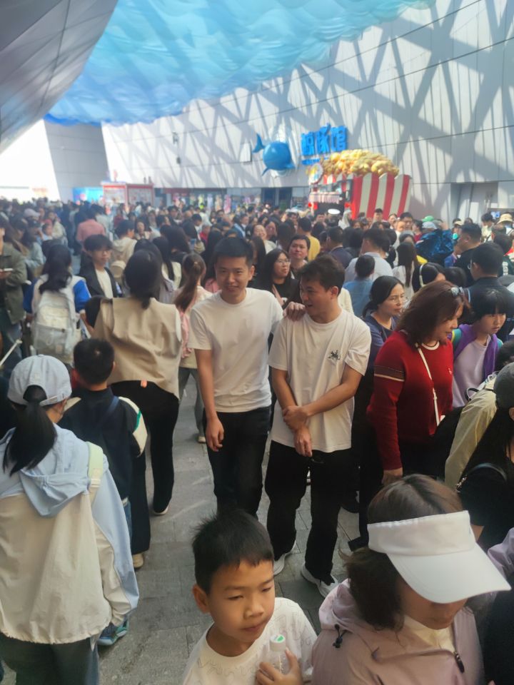 三八节瞎逛的一天