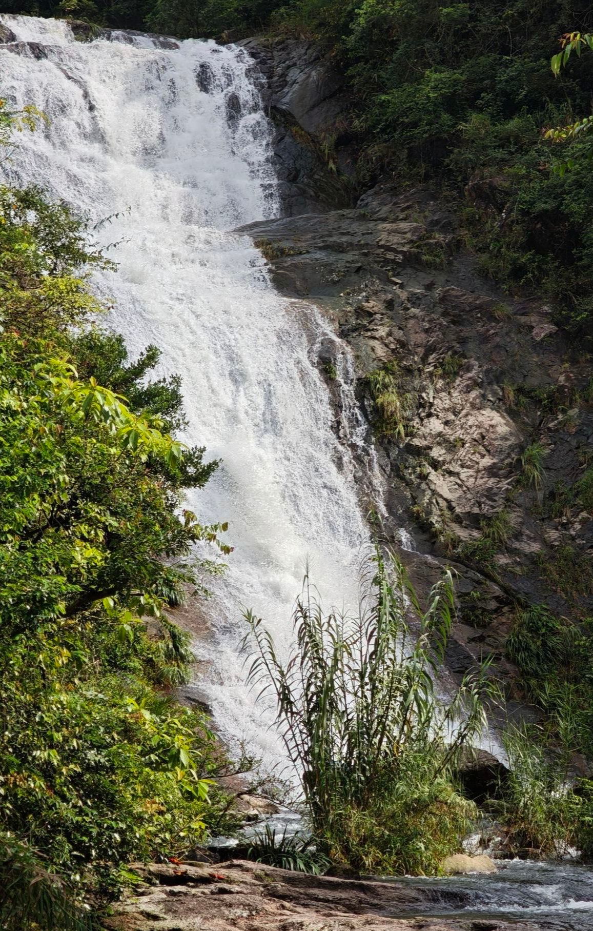 爬山